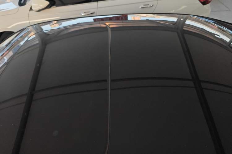 Used Volkswagen Lavida 2023 1.5L Automatic 5 Million Edition Roof