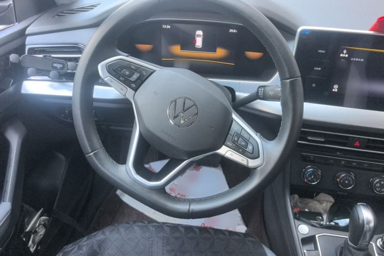 Used Volkswagen Lavida 2023 300TSI DSG Full-Comfort Edition Steering Wheel