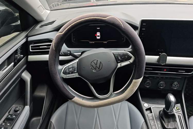 Used Volkswagen Lavida 2023 1.5L Automatic 5 Million Edition Steering Wheel