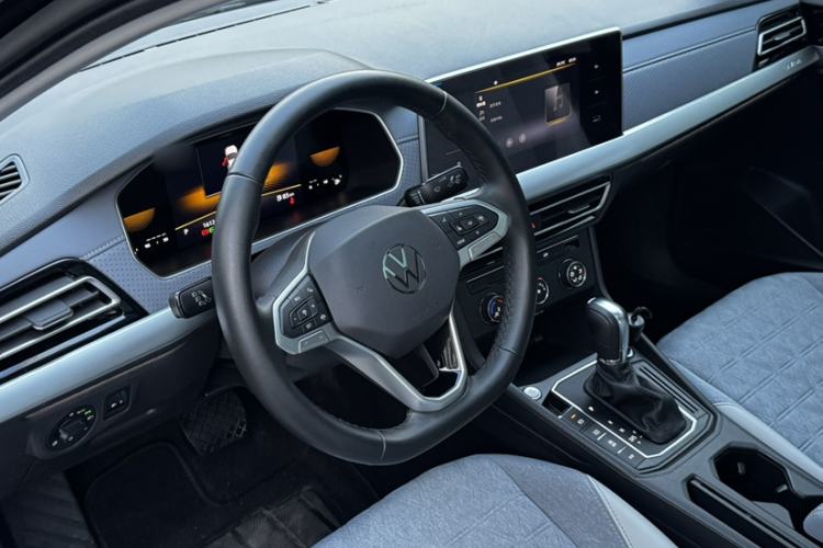 Used Volkswagen Lavida 2023 300TSI DSG Full-Comfort Edition Steering Wheel
