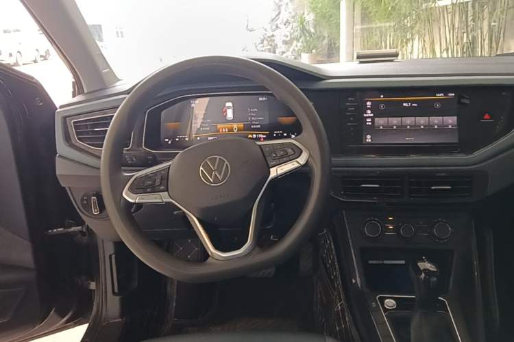 Used Volkswagen Lavida 2023 New Sharp 1.5L Automatic Outstanding New Vision Edition Steering Wheel