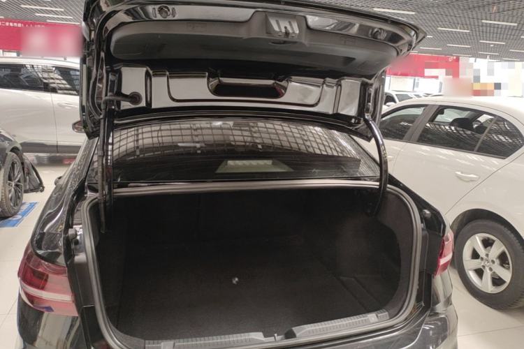 Used Volkswagen Lavida 2023 300TSI DSG Starry Sky Leading Edition Trunk