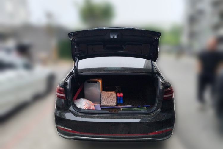 Used Volkswagen Lavida 2023 300TSI DSG Full-Comfort Edition Trunk