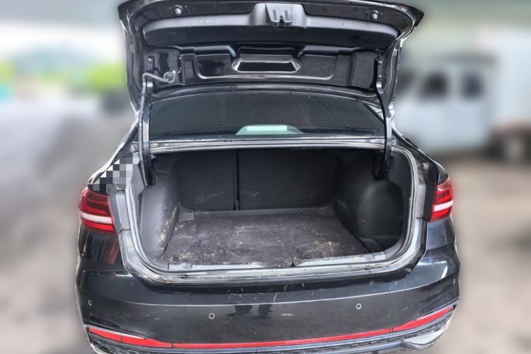 Used Volkswagen Lavida 2023 300TSI DSG Starry Full-Comfort Edition Trunk