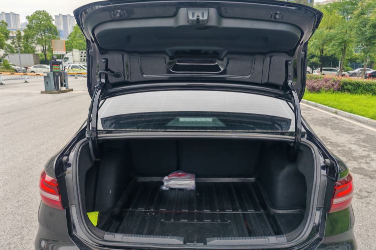 Used Volkswagen Lavida 2023 280TSI DSG Full-Comfort Edition Trunk