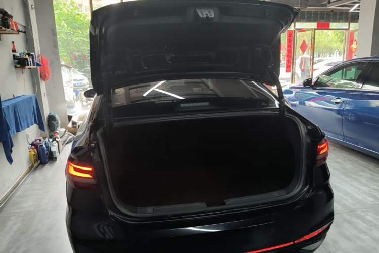 Used Volkswagen Lavida 2023 1.5L Automatic Starry Sky 5 Million Edition Trunk