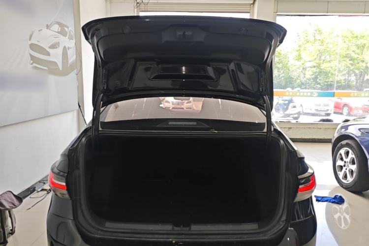 Used Volkswagen Lavida 2023 New Sharp 1.5L Automatic New Wish Edition Trunk