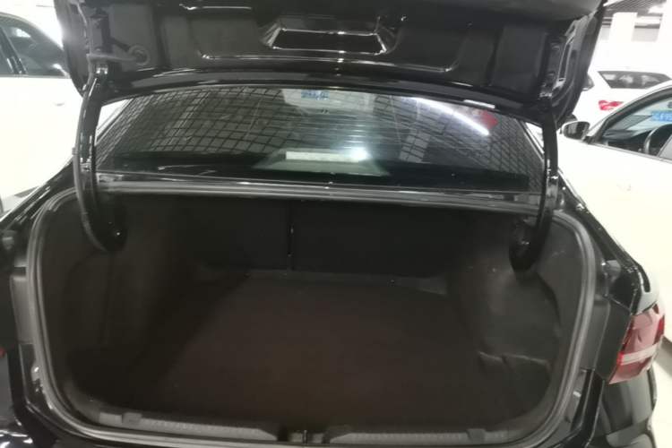 Used Volkswagen Lavida 2023 1.5L Automatic Full-Comfort Edition Trunk
