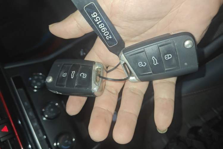 Used Volkswagen Lavida 2023 300TSI DSG Starry Full-Comfort Edition Vehicle Key