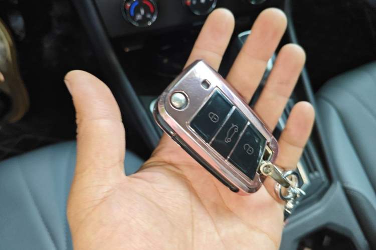 Used Volkswagen Lavida 2023 1.5L Automatic 5 Million Edition Vehicle Key