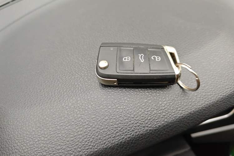 Used Volkswagen Lavida 2023 280TSI DSG Starry Sky Deluxe Edition Vehicle Key