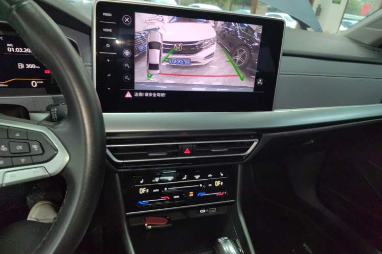 Used Volkswagen Lavida 2023 280TSI DSG Yongyi Edition Audio And AC Panel