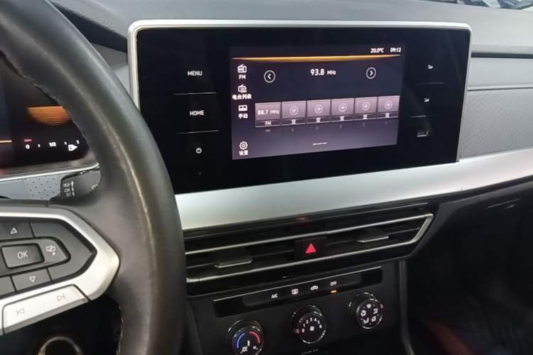 Used Volkswagen Lavida 2023 280TSI DSG Full-Comfort Edition Audio And AC Panel