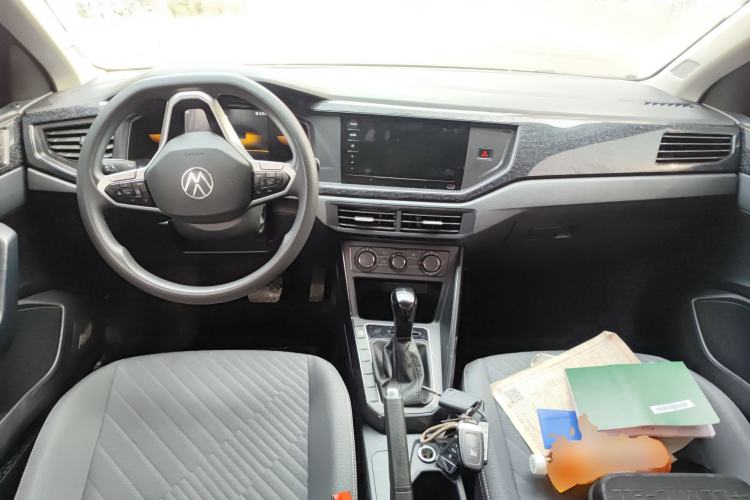 Used Volkswagen Lavida 2023 New Rui 1.5L Automatic New Yi Edition Center Console