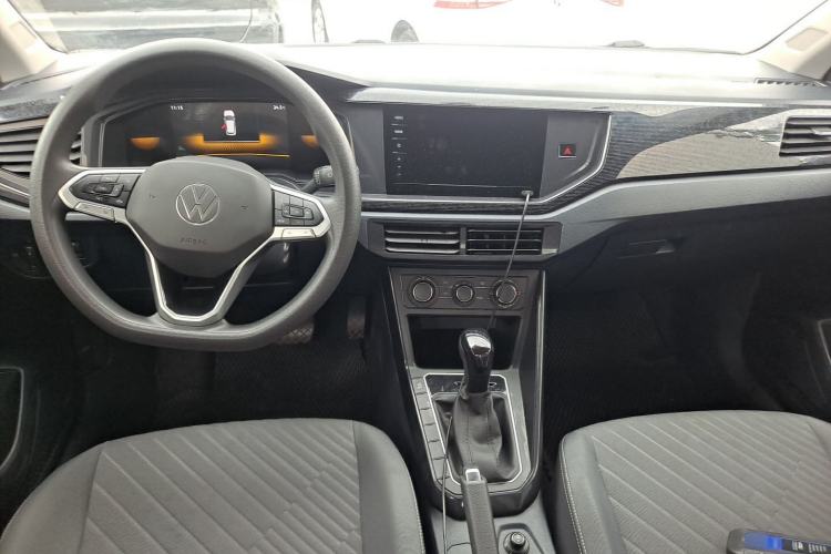 Used Volkswagen Lavida 2023 New Rui 1.5L Automatic New Yi Edition Center Console