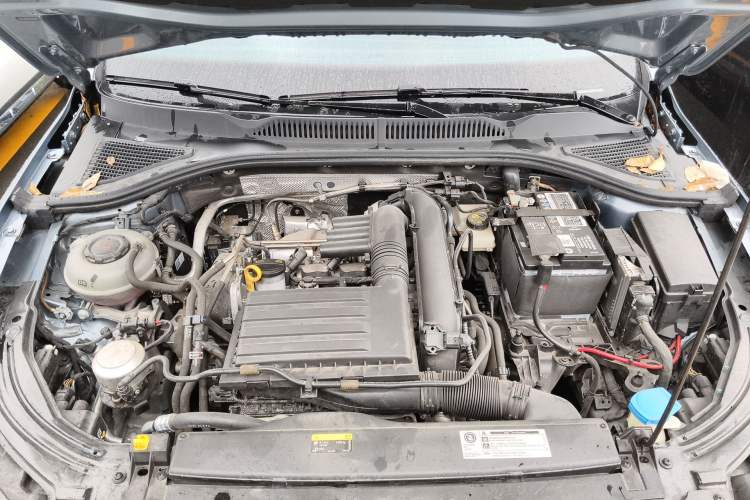 Used Volkswagen Lavida 2023 280TSI DSG Full-Comfort Edition Engine Bay