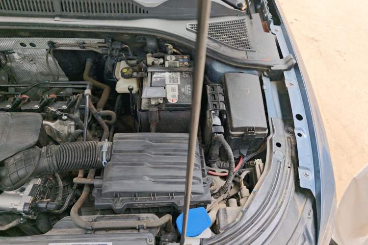 Used Volkswagen Lavida 2023 1.5L Automatic 5 Million Edition Engine Bay Left