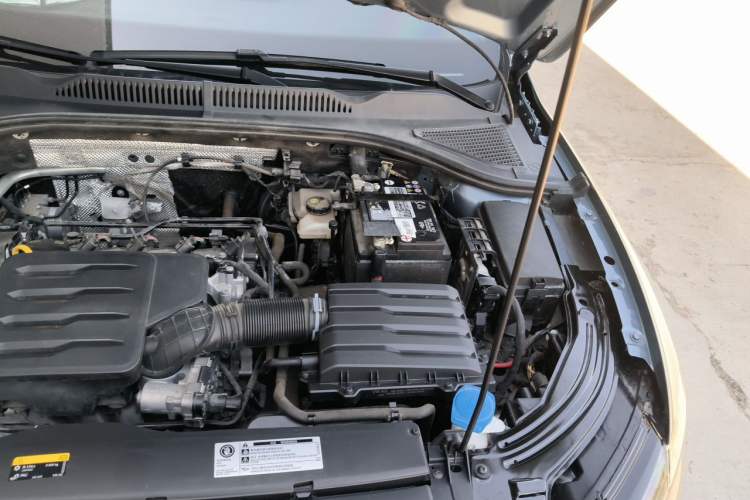Used Volkswagen Lavida 2023 Revised Version 1.5L Automatic Starry Sky Edition – 5 Million Units Engine Bay Left