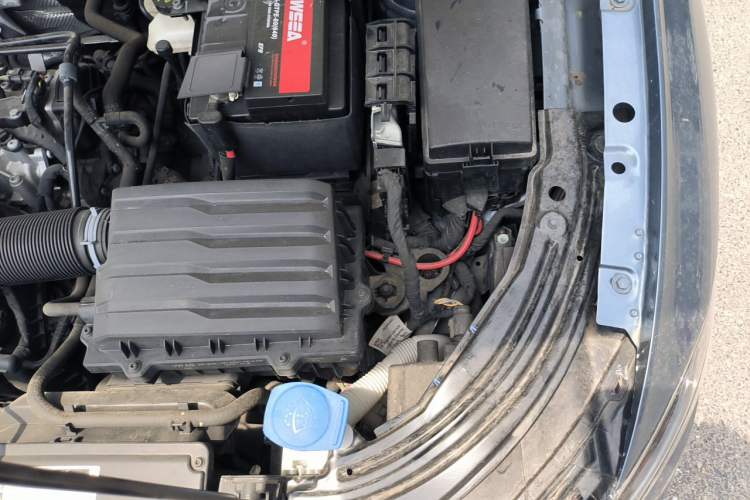 Used Volkswagen Lavida 2023 Revised Version 1.5L Automatic Starry Sky Edition – 5 Million Units Engine Bay Left