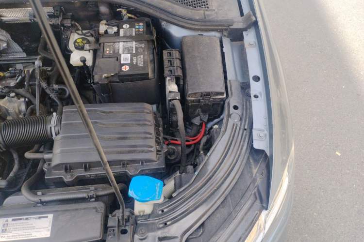 Used Volkswagen Lavida 2023 Revised Version 1.5L Automatic 5 Millionth Edition Engine Bay Left