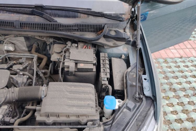 Used Volkswagen Lavida 2023 New Sharp 1.5L Automatic New Wish Edition Engine Bay Left