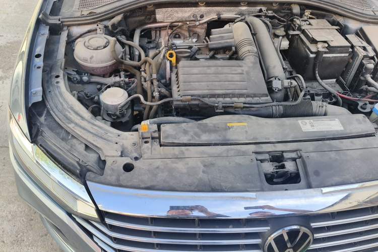 Used Volkswagen Lavida 2023 280TSI DSG Full-Comfort Edition Engine Bay Right