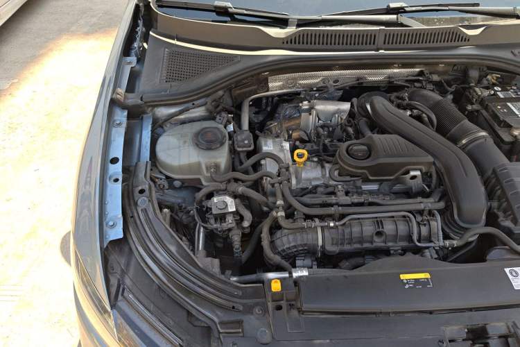 Used Volkswagen Lavida 2023 300TSI DSG Starry Full-Comfort Edition Engine Bay Right