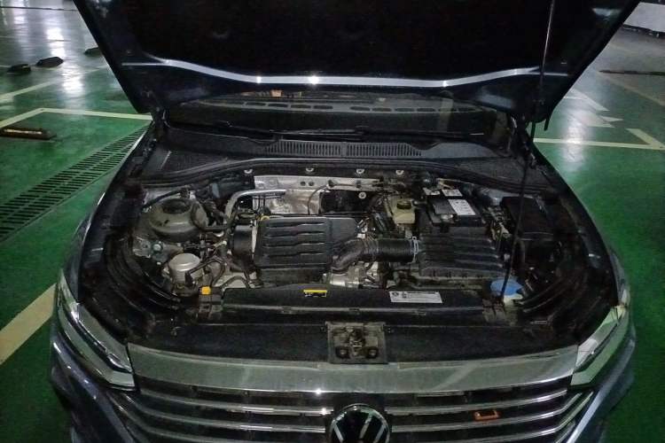 Used Volkswagen Lavida 2023 1.5L Automatic De Yi Edition Engine Bay