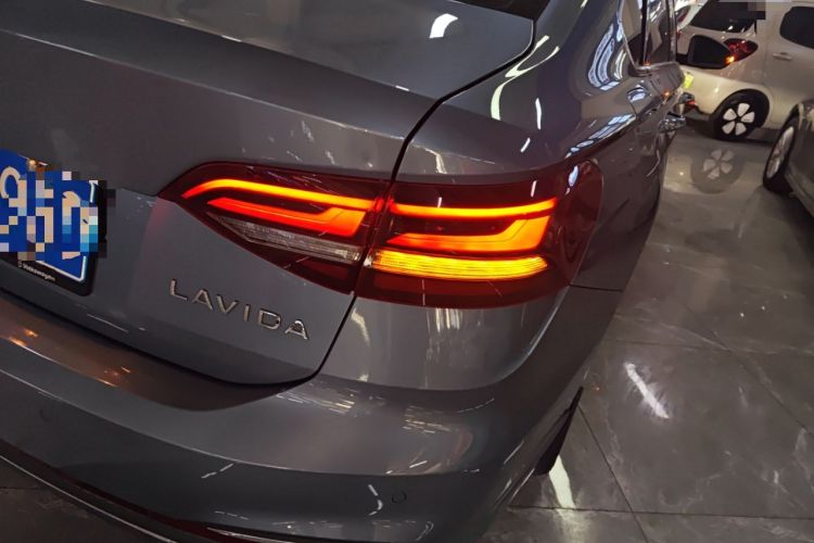 Used Volkswagen Lavida 2023 1.5L Automatic 5 Million Edition Exterior 3