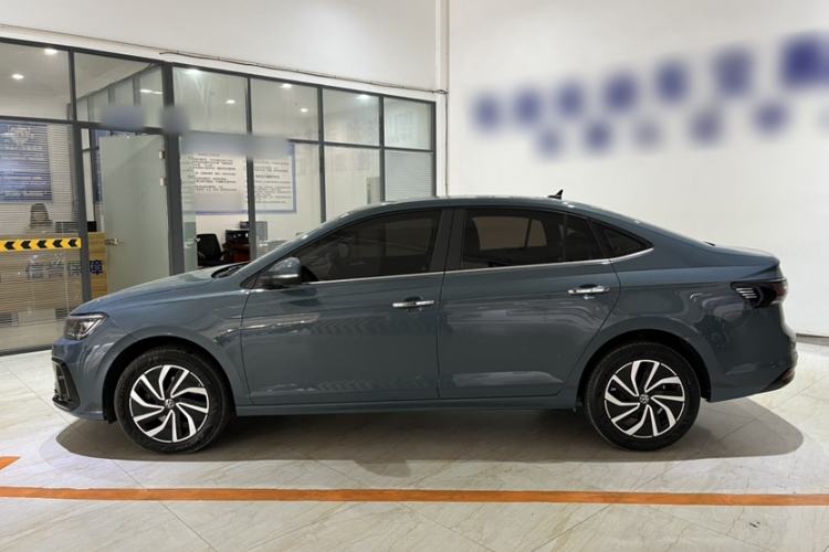 Used Volkswagen Lavida 2023 New Sharp 1.5L Automatic New Wish Edition Exterior 3