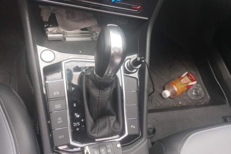 Used Volkswagen Lavida 2023 280TSI DSG Yongyi Edition Gear Lever