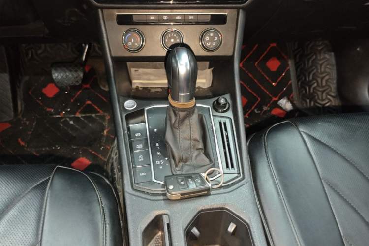 Used Volkswagen Lavida 2023 300TSI DSG Starry Full-Comfort Edition Gear Lever