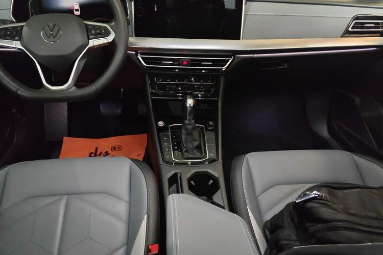Used Volkswagen Lavida 2023 280TSI DSG Yongyi Edition Gear Lever
