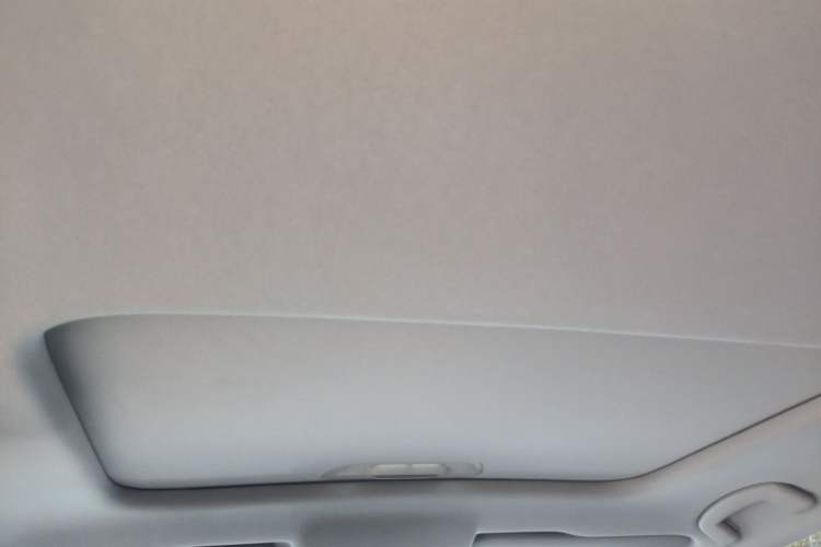Used Volkswagen Lavida 2023 Revised Version 1.5L Automatic Starry Sky Edition – 5 Million Units Headliner