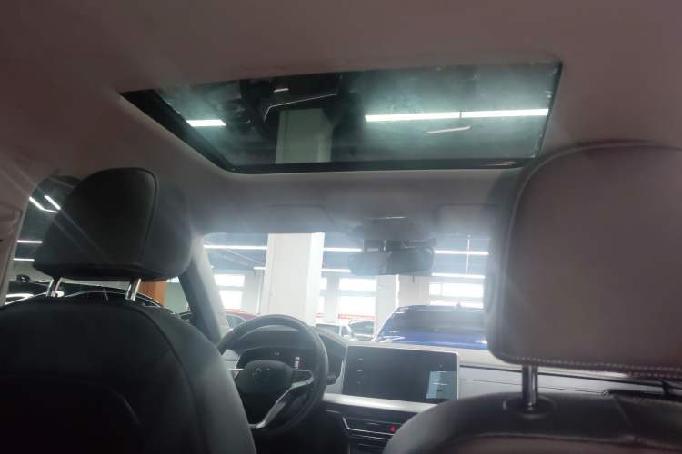 Used Volkswagen Lavida 2023 280TSI DSG Full-Comfort Edition Headliner