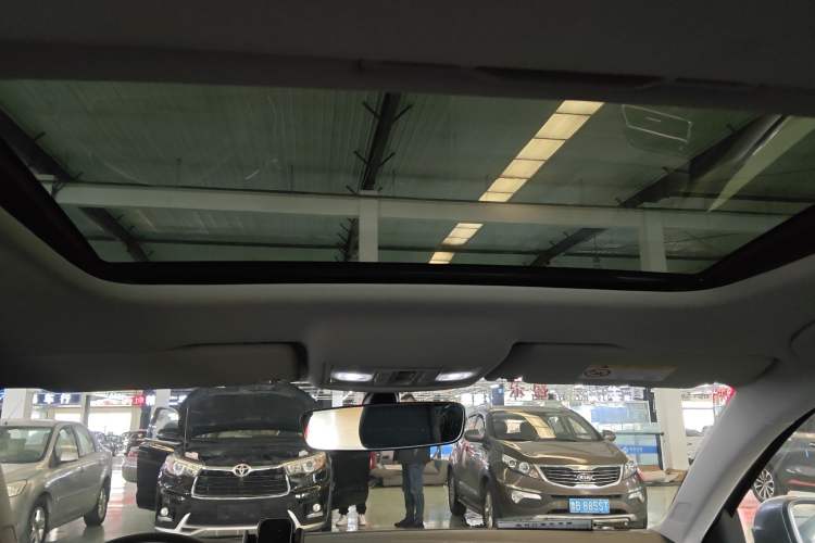 Used Volkswagen Lavida 2023 280TSI DSG Yongyi Edition Headliner