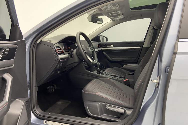 Used Volkswagen Lavida 2023 300TSI DSG Starry Full-Comfort Edition Interior 6