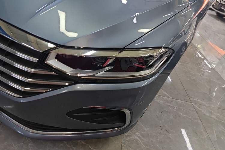 Used Volkswagen Lavida 2023 1.5L Automatic 5 Million Edition Left Front Headlight