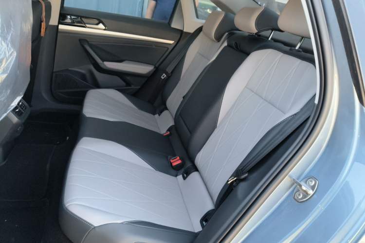 Used Volkswagen Lavida 2023 Revised Version 1.5L Automatic Starry Sky Edition – 5 Million Units Left Rear Seat