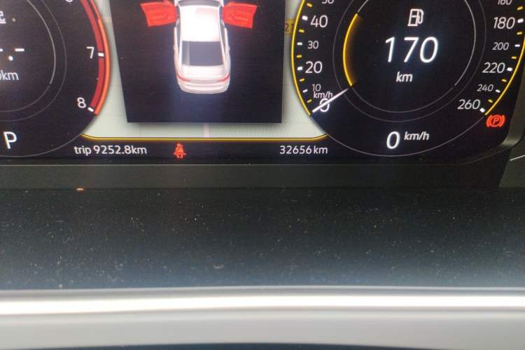 Used Volkswagen Lavida 2023 Revised Version 1.5L Automatic 5 Millionth Edition Odometer Close Up
