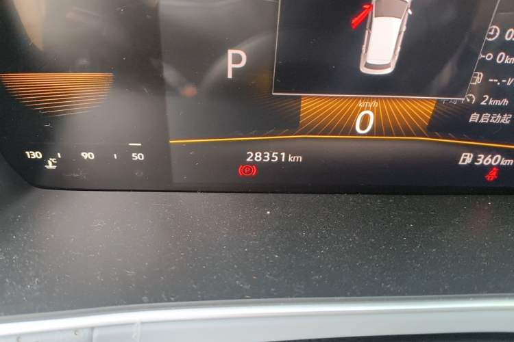 Used Volkswagen Lavida 2023 280TSI DSG Full-Comfort Edition Odometer Close Up