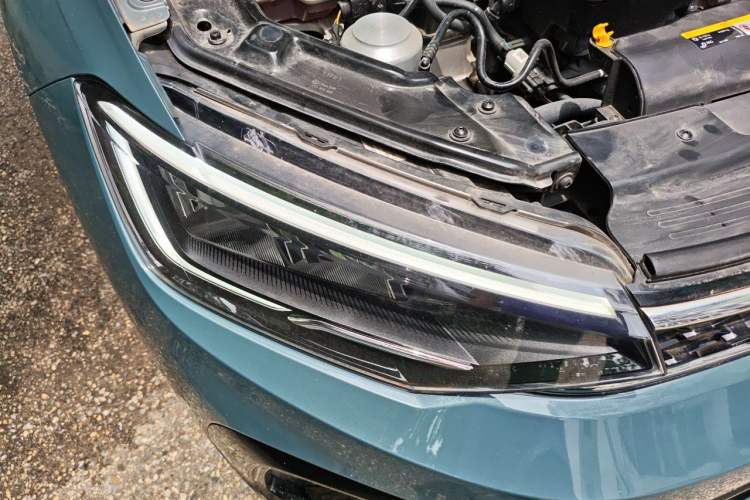 Used Volkswagen Lavida 2023 New Sharp 1.5L Automatic New Wish Edition Right Front Headlight