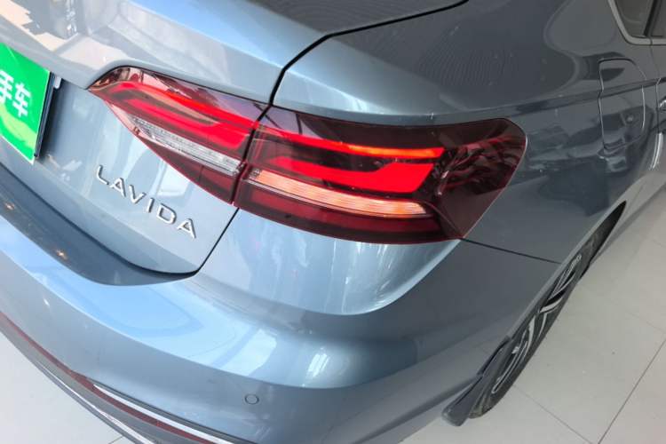 Used Volkswagen Lavida 2023 1.5L Automatic 5 Million Edition Right Rear Taillight