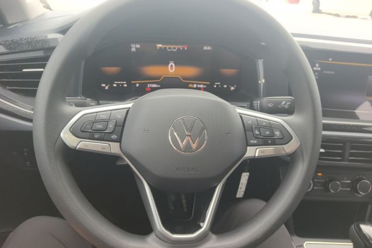 Used Volkswagen Lavida 2023 New Rui 1.5L Automatic New Yi Edition Steering Wheel