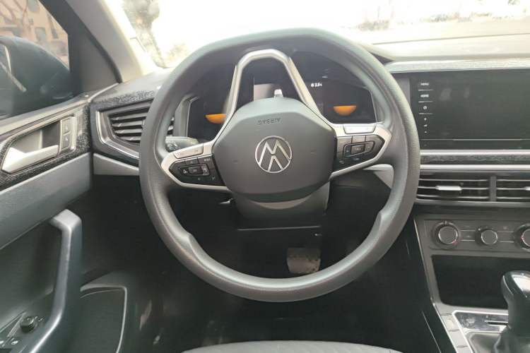 Used Volkswagen Lavida 2023 New Rui 1.5L Automatic New Yi Edition Steering Wheel