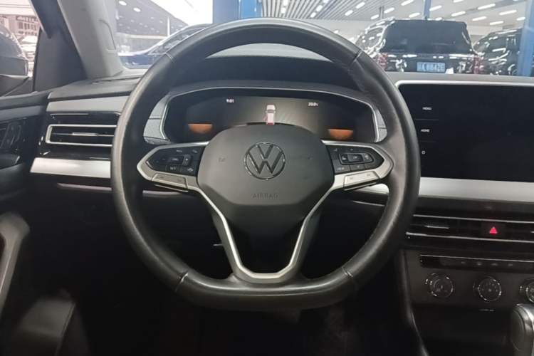 Used Volkswagen Lavida 2023 280TSI DSG Full-Comfort Edition Steering Wheel