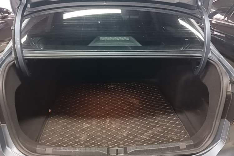 Used Volkswagen Lavida 2023 280TSI DSG Full-Comfort Edition Trunk