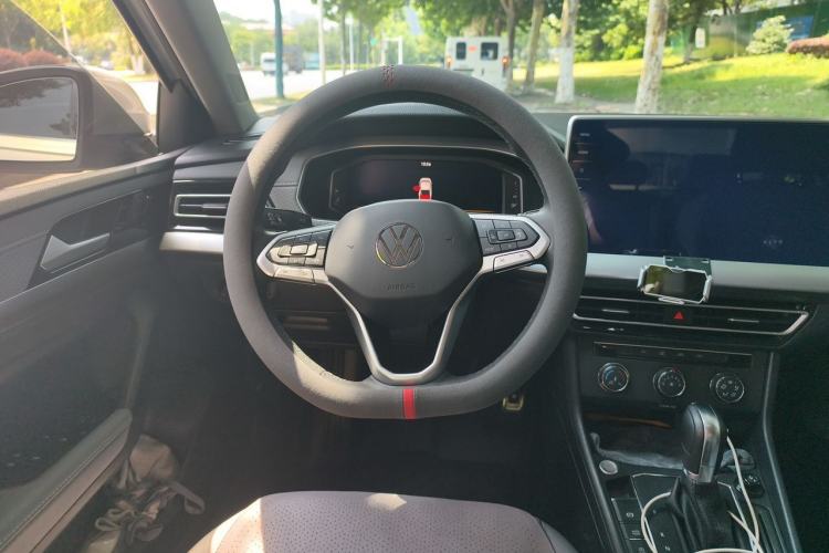 Used Volkswagen Lavida 2023 1.5L Automatic 5 Million Edition Steering Wheel