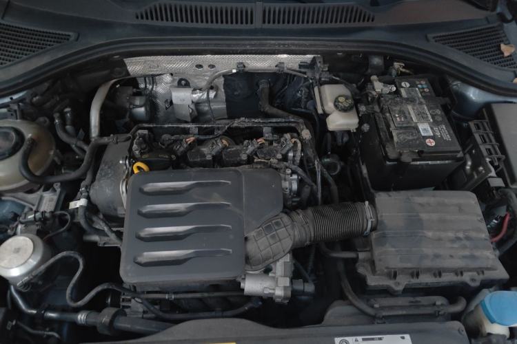 Used Volkswagen Lavida 2023 1.5L Automatic 5 Million Edition Engine Bay