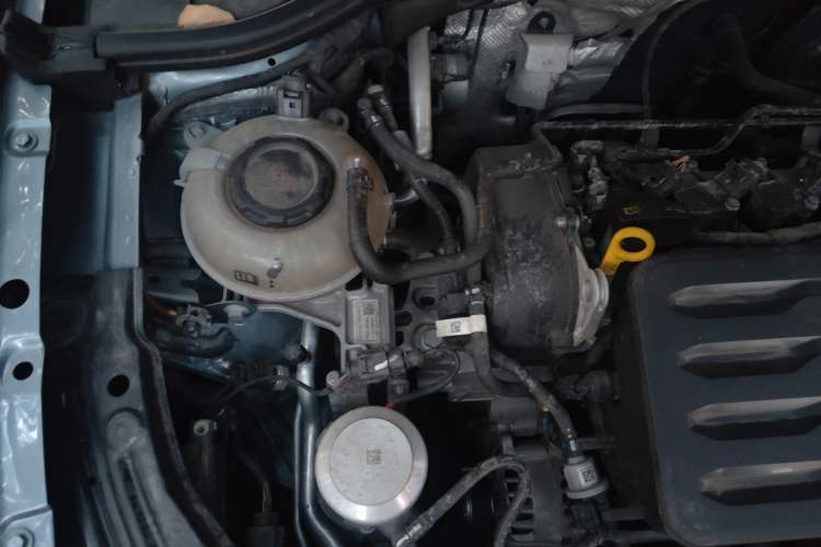 Used Volkswagen Lavida 2023 1.5L Automatic 5 Million Edition Engine Bay Right